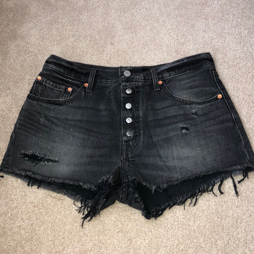 Black, Levi’s cut-off denim shorts